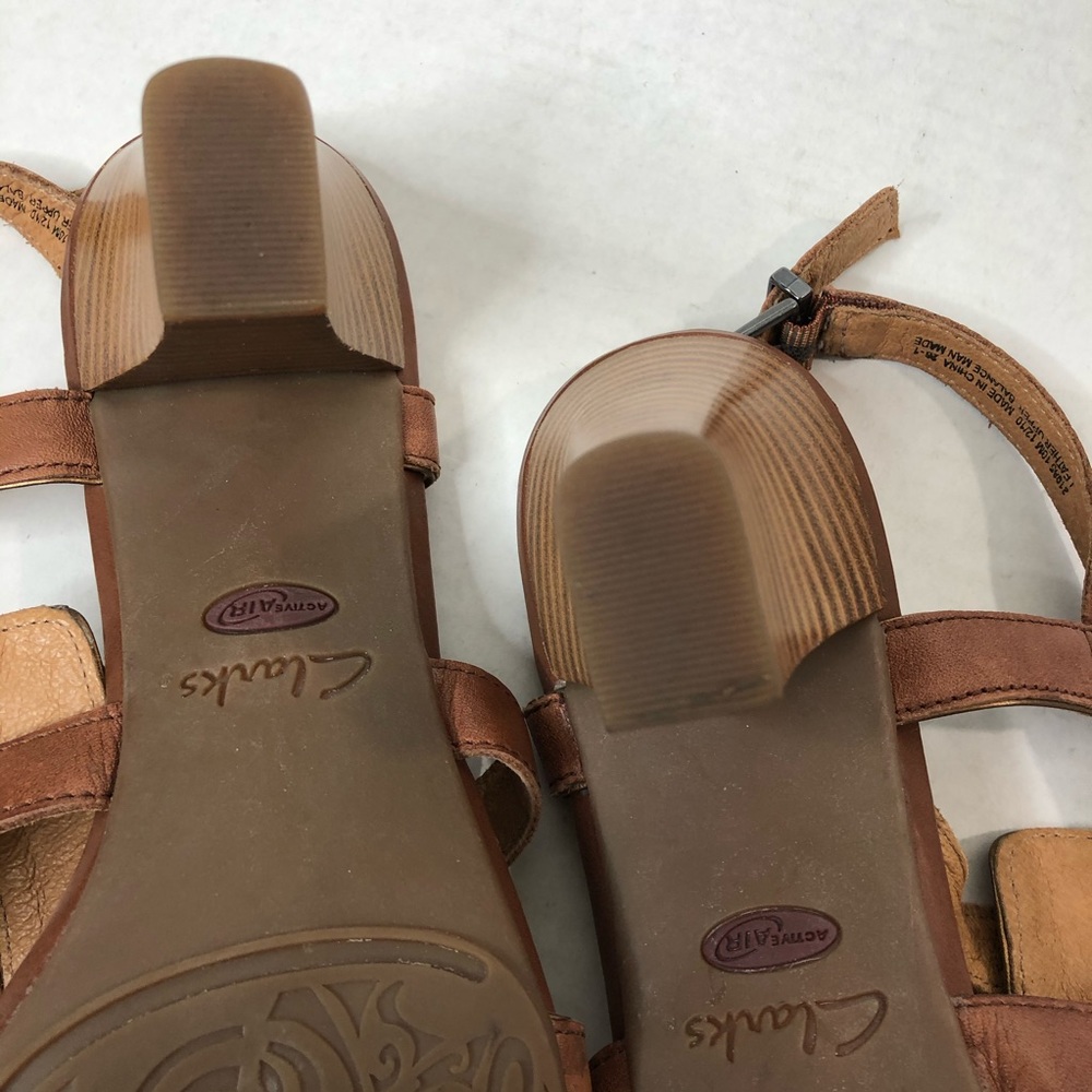 Clarks Tan Leather Strappy Sandals Size 10 - Picture 10 of 12